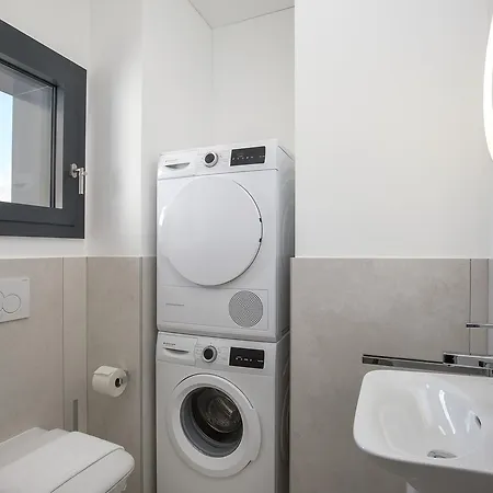 Agora Apartment *