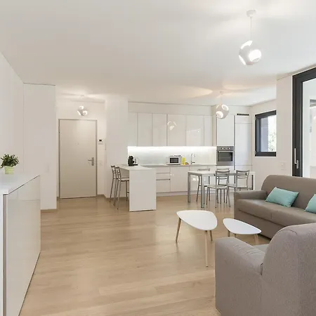 Agora Apartment *